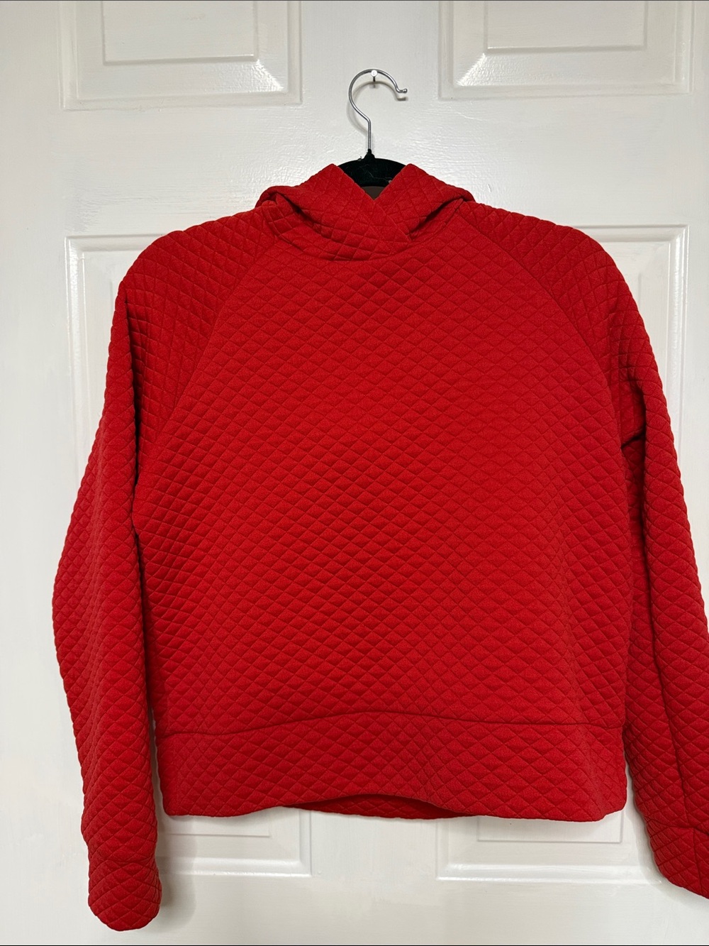 New Balance Womens Small lightweight jack with hood quilted 21” long & 21” bust